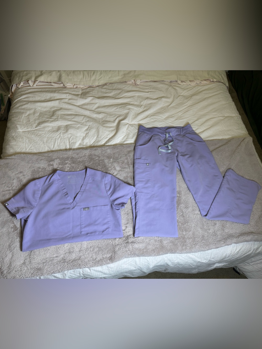 FIGS Lavender scrubs